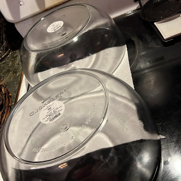 TWO NEW GLASS SERVING BOWLS FROM TARGET ! - Picture 8 of 9